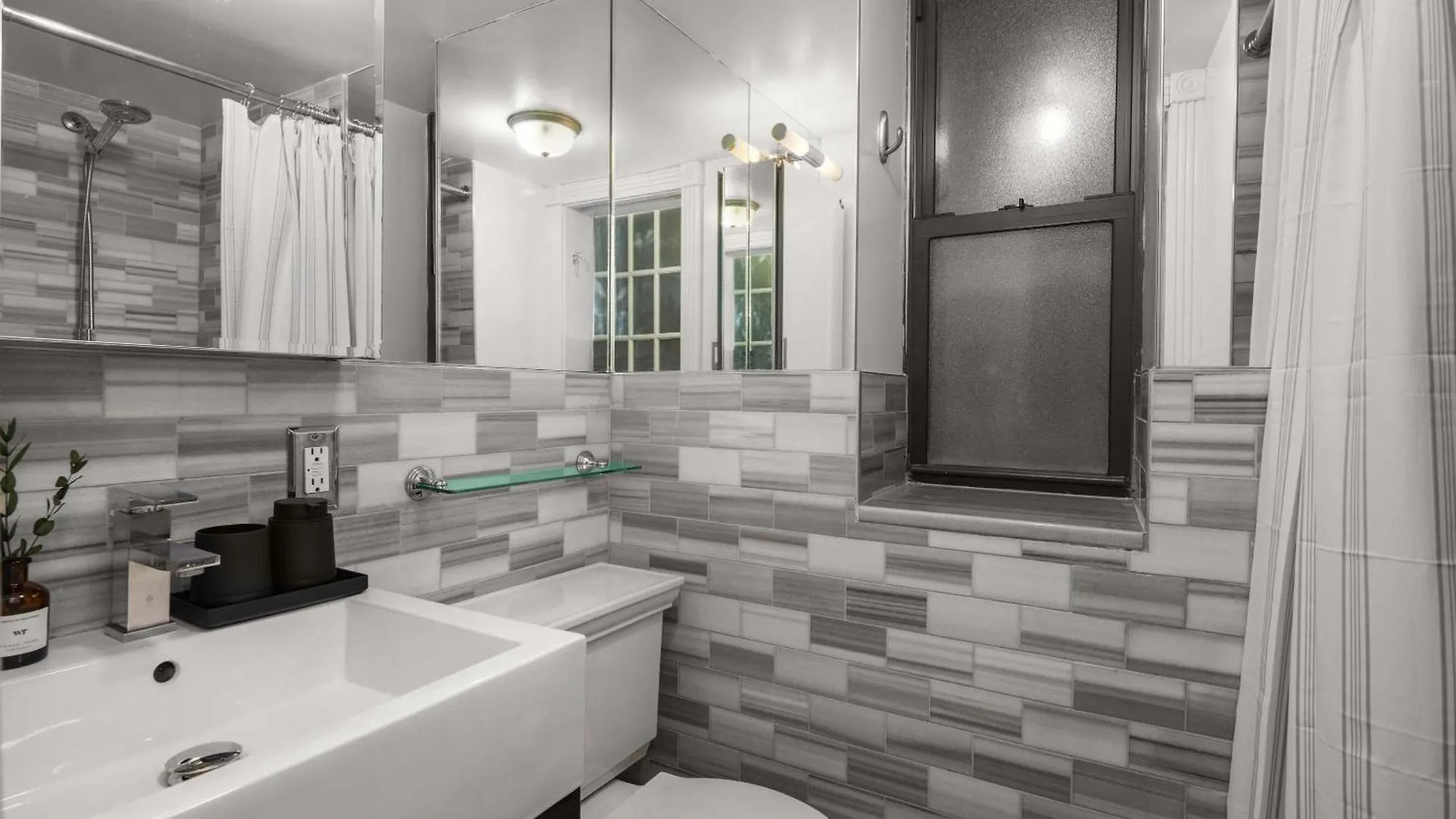 Apartment Sleek Lower East Side Retreat New York
