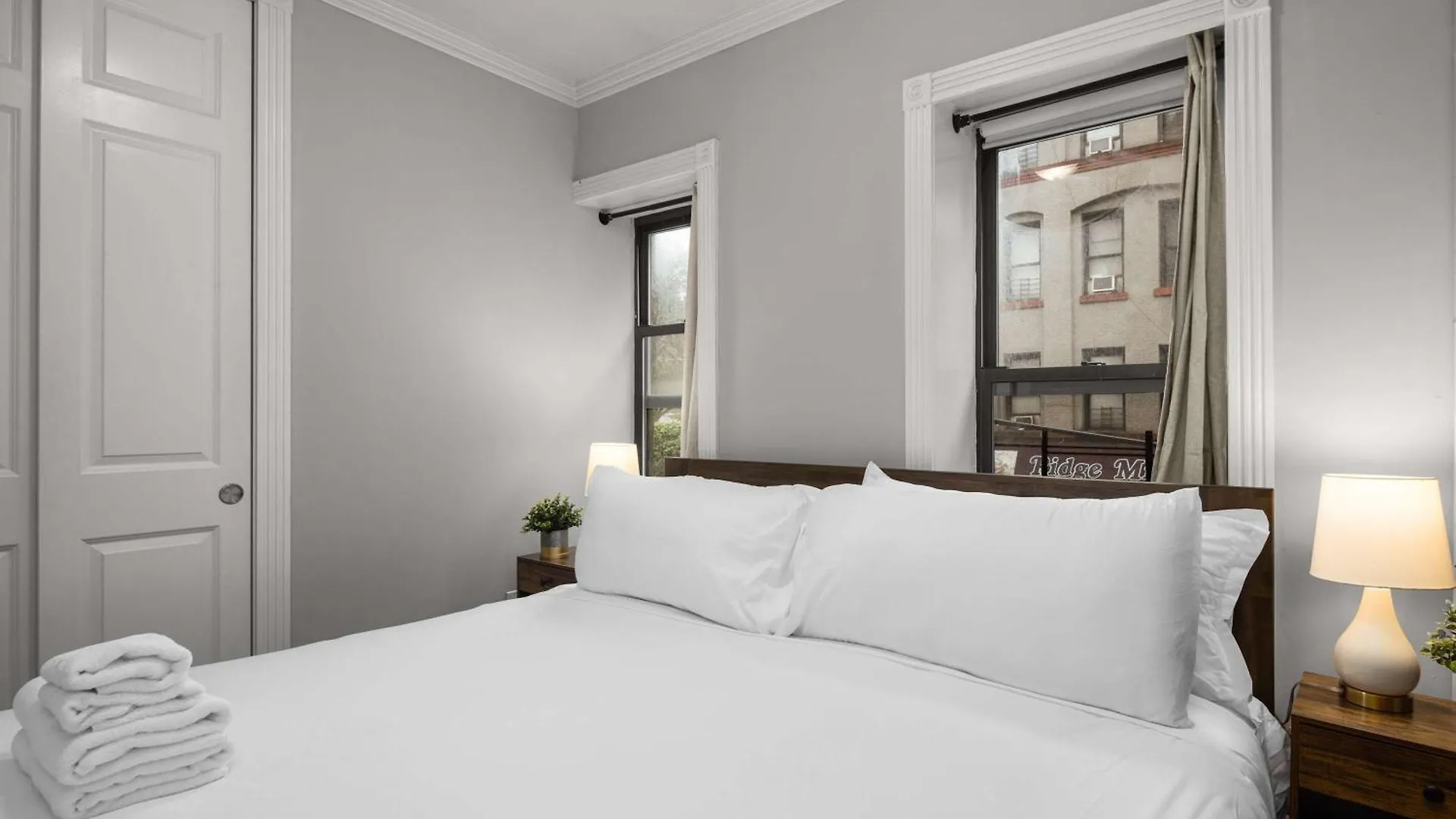 Apartment Sleek Lower East Side Retreat New York